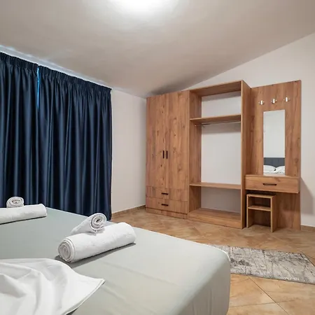 Primestay Апартаменты Тирана