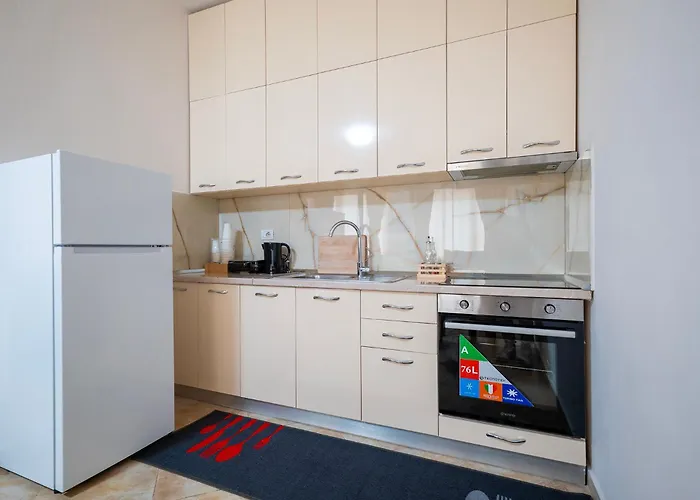 Primestay Apartment *